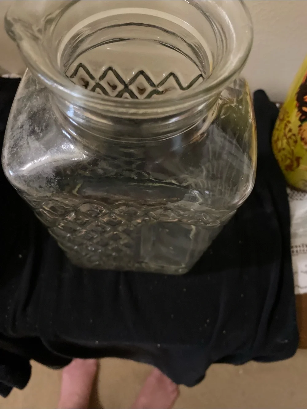 Source Unknown Clear Glass Diamond-Pattern Canister